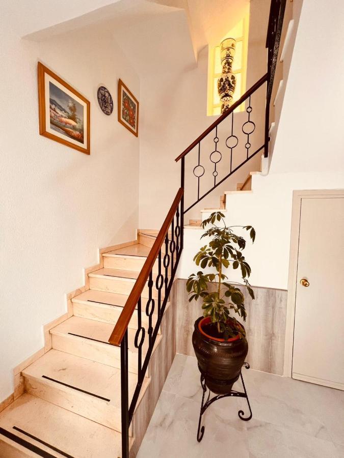 Hostal Muriel Aljaraque Εξωτερικό φωτογραφία