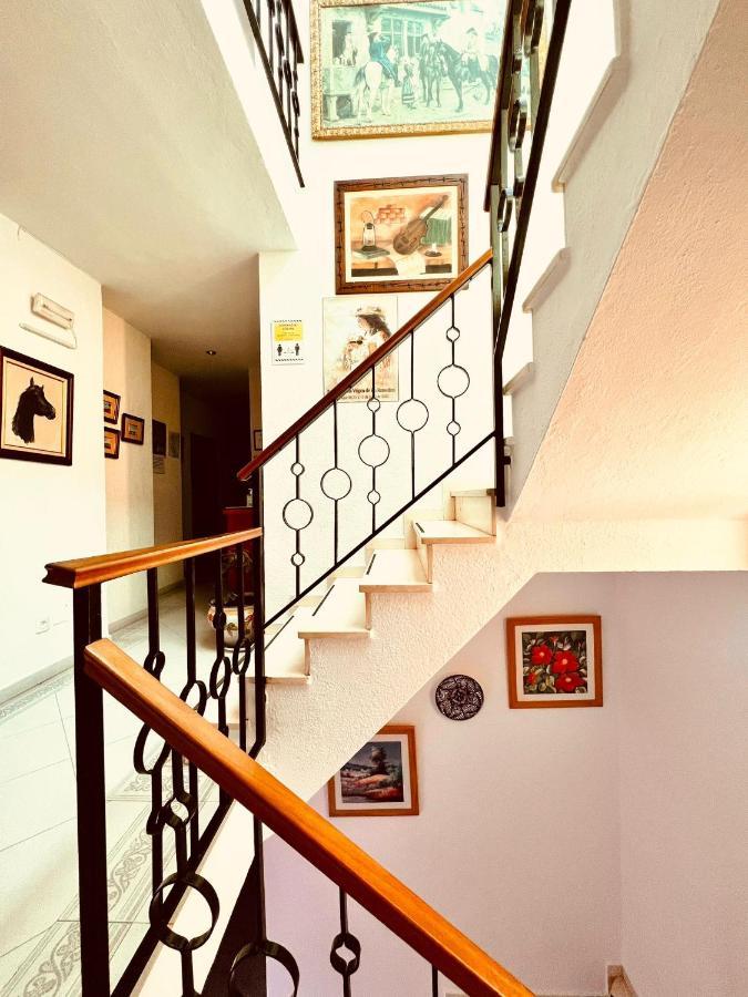 Hostal Muriel Aljaraque Εξωτερικό φωτογραφία