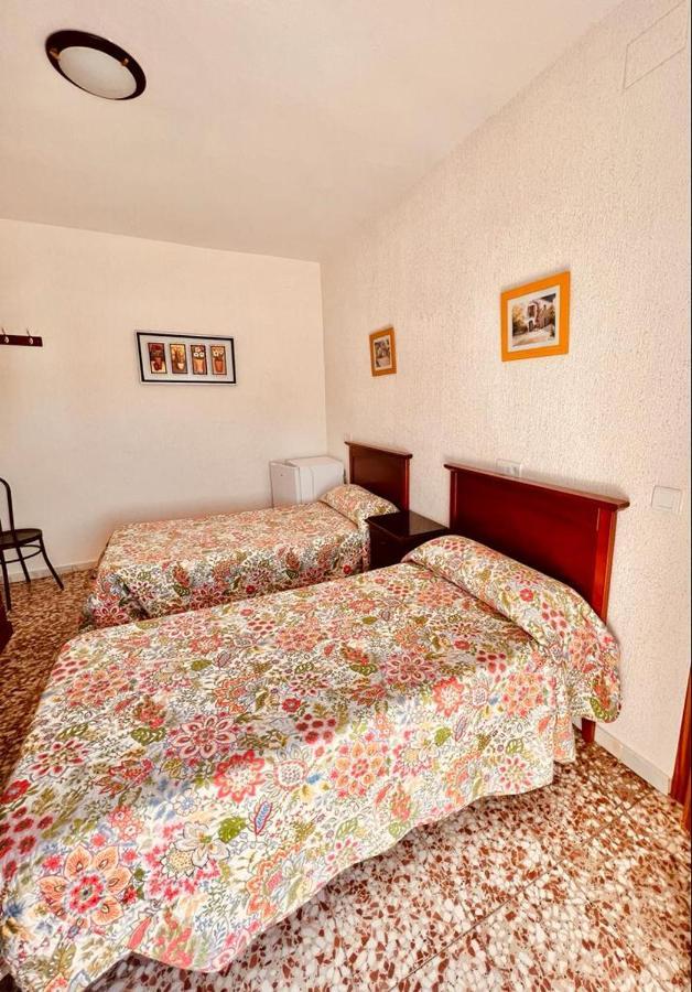 Hostal Muriel Aljaraque Εξωτερικό φωτογραφία